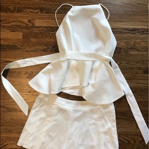 White short and top dress suit